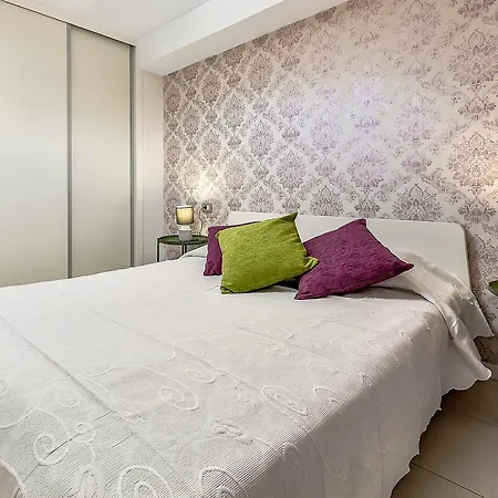 Appartamento Parque Royal 1 & *